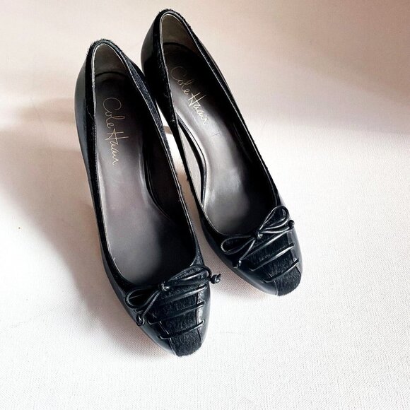 Cole Haan Classic Black LEather Cow Skin Corset Detail Heels 6.5B - Picture 1 of 9